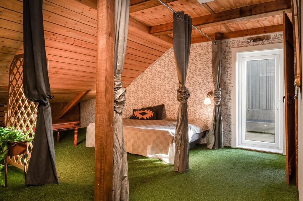 Unique Rustic Property In Skane Linderod エクステリア 写真