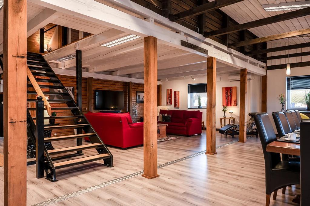 Unique Rustic Property In Skane Linderod エクステリア 写真