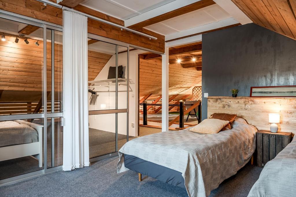 Unique Rustic Property In Skane Linderod エクステリア 写真