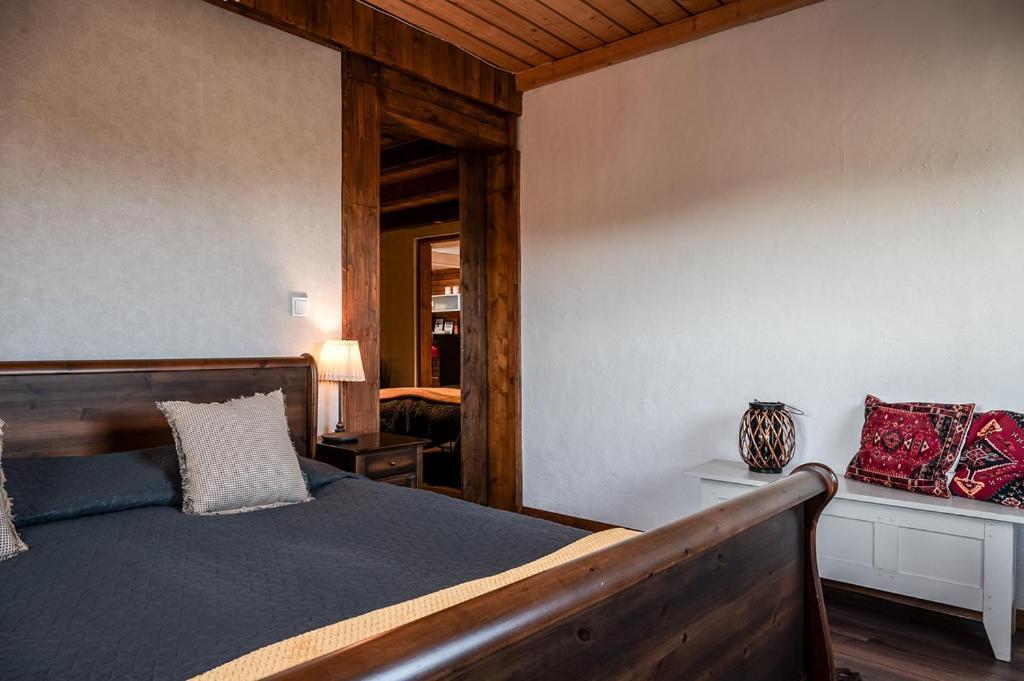 Unique Rustic Property In Skane Linderod エクステリア 写真