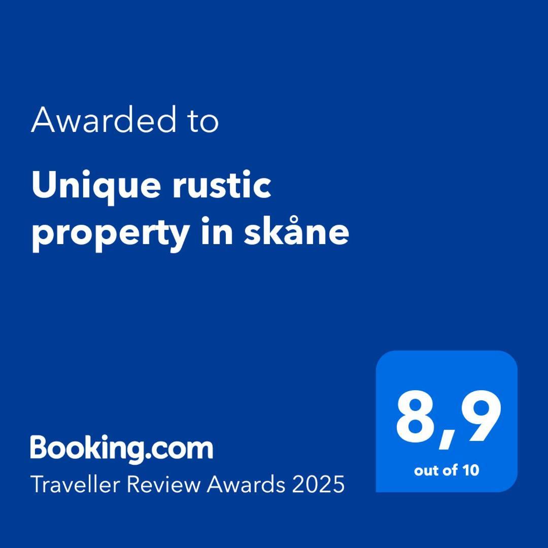 Unique Rustic Property In Skane Linderod エクステリア 写真